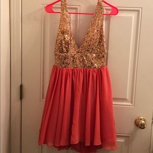Women’s HOMECOMING dress